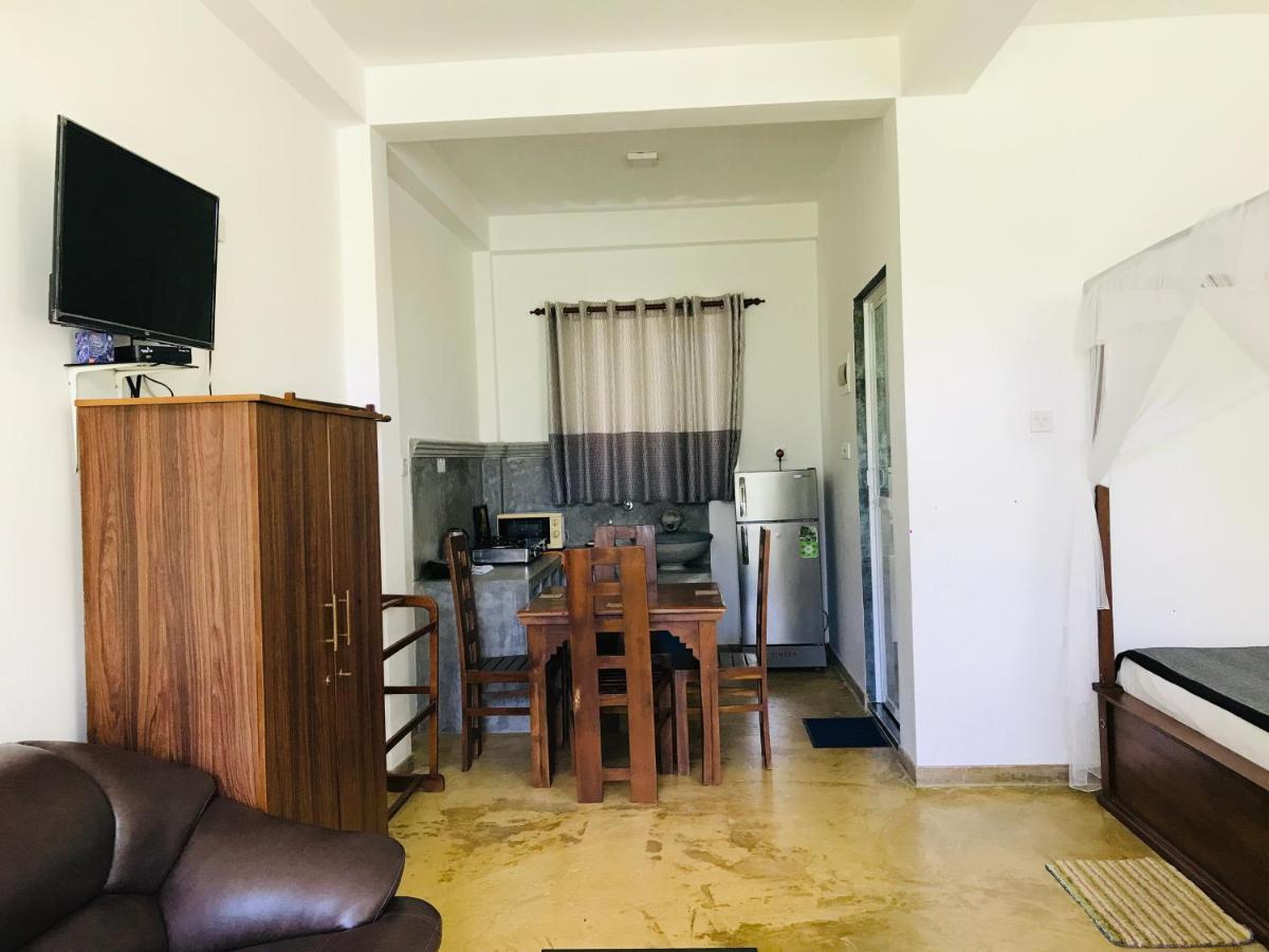 O2 Villas - Weligama Eksteriør billede