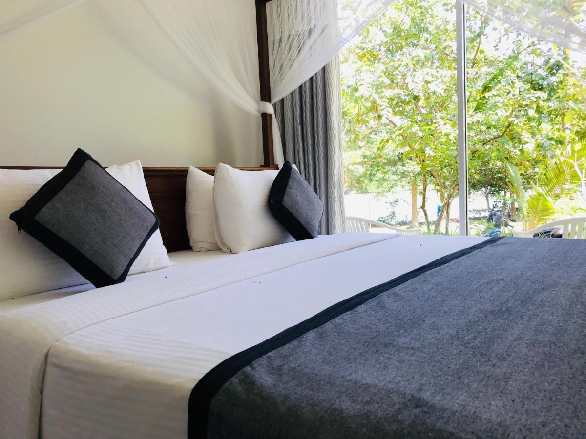 O2 Villas - Weligama Eksteriør billede
