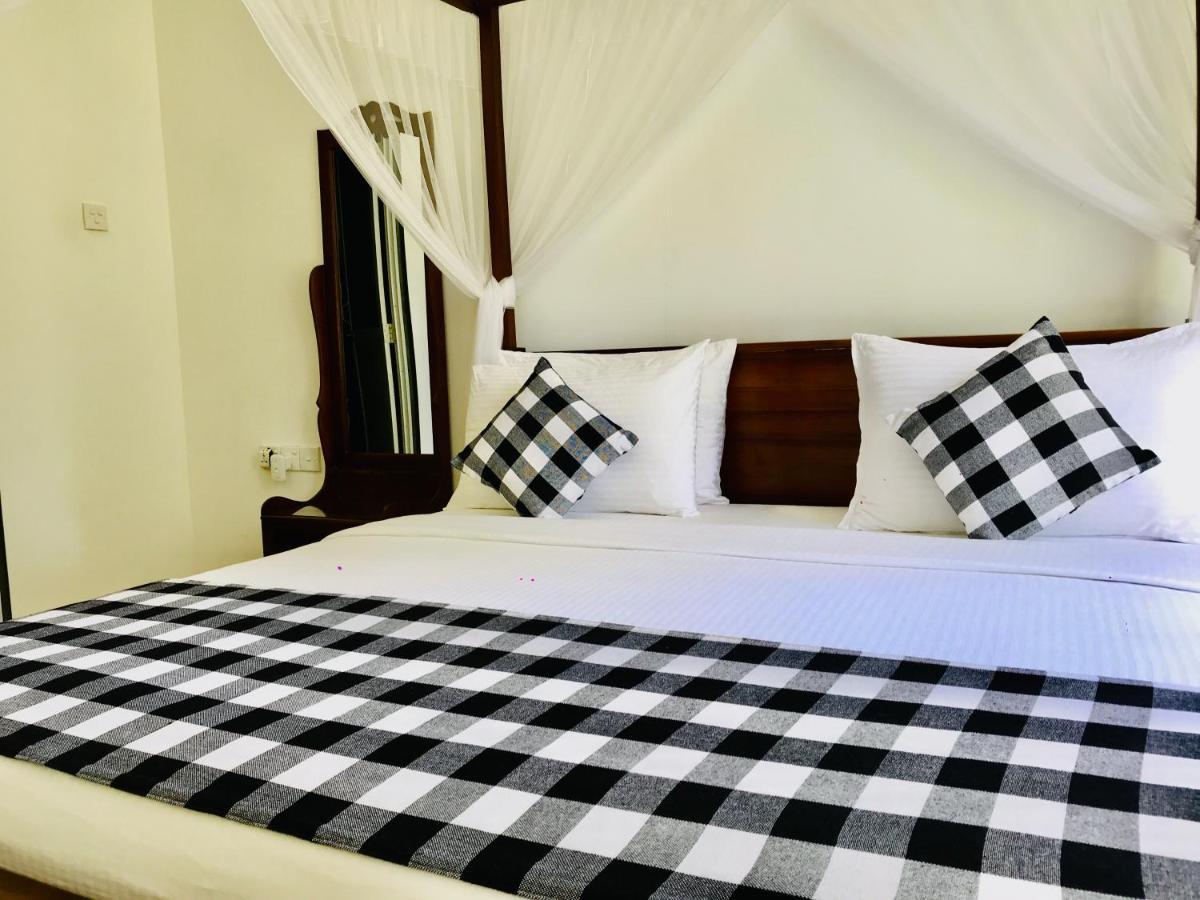 O2 Villas - Weligama Eksteriør billede