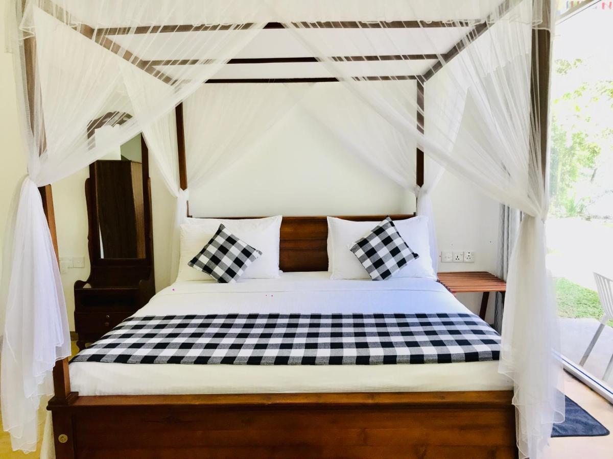O2 Villas - Weligama Eksteriør billede