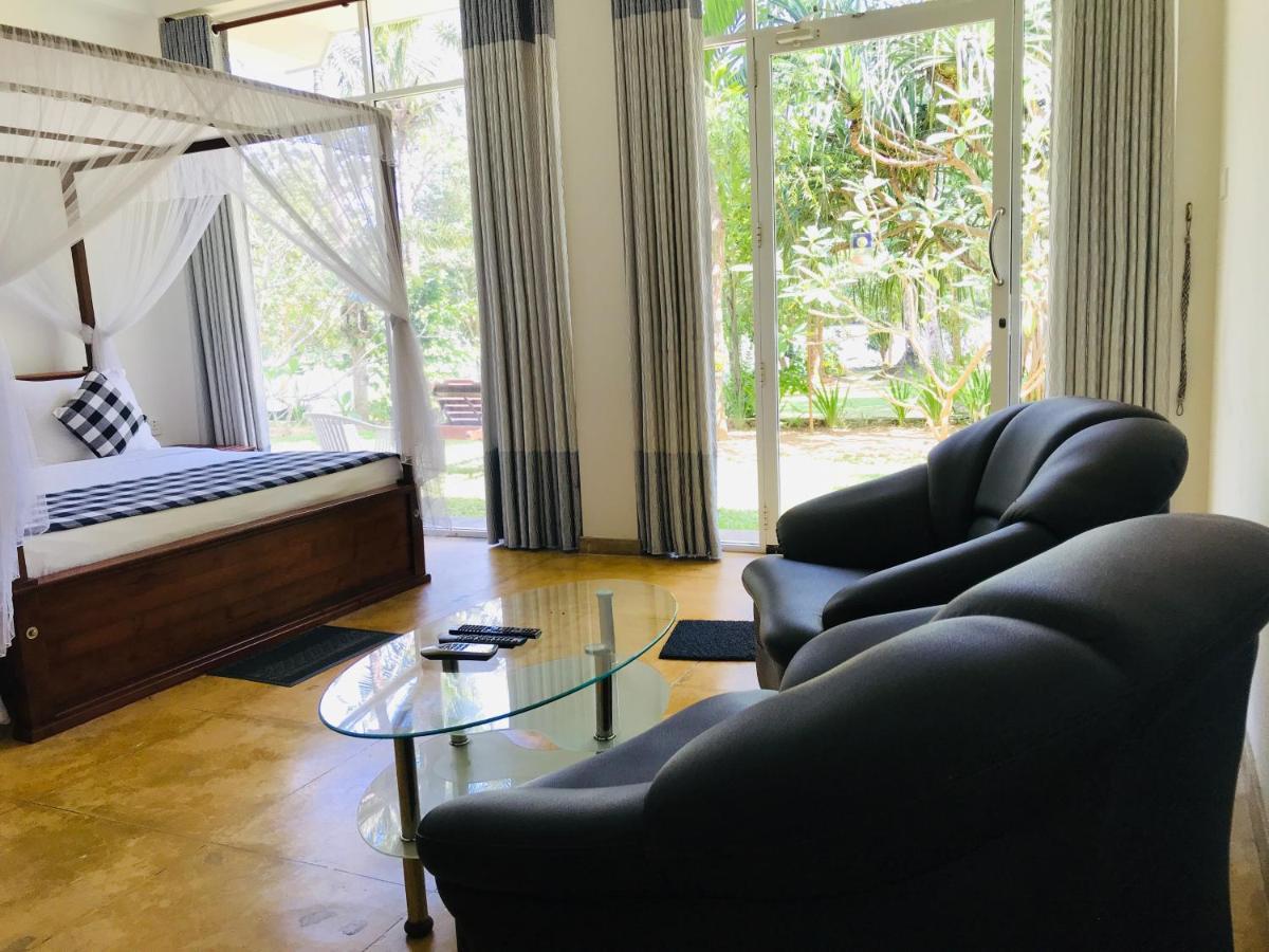 O2 Villas - Weligama Eksteriør billede