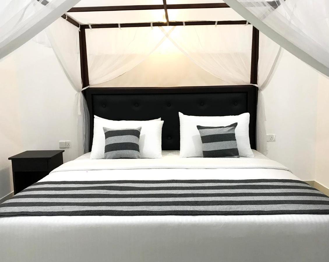 O2 Villas - Weligama Eksteriør billede